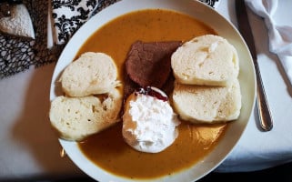 Podzámecká Restaurace Comida