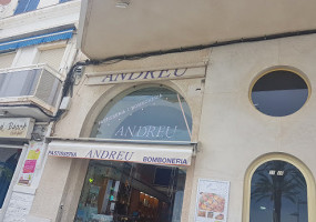 Pastisseria Andreu outside