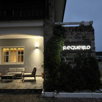 Regueiro outside