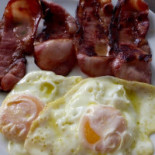 Cortijillo Playa Comida