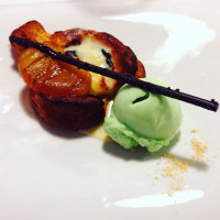 La Parrilla food