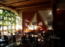 Pizza 66 -zavŘeno Dentro