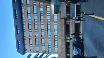 Santemar outside