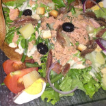 Els Cacadors De Macanet food