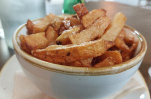 Els Cacadors De Macanet food