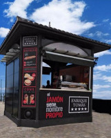 Toma Jamon Plaza Provincia outside