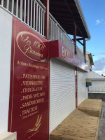 Casa Arcas outside
