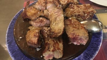 El Portón food