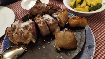 El Portón food