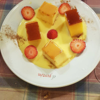 El Portón food