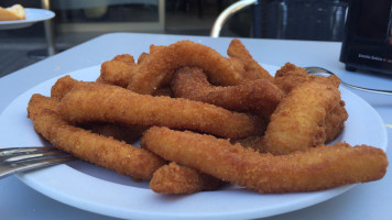 Andurinas Sant Adria De Besos food