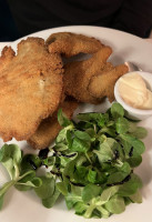 Las Golondrinas food