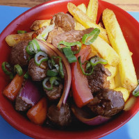 Bites food