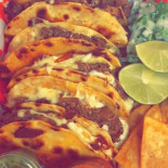 Alfredo's Barbacoa food