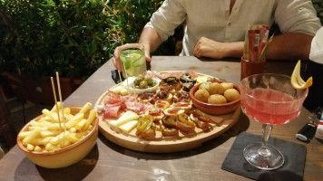 Terra Mia-pizzería Contemporánea Napoletana food