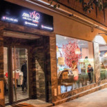 Vietnamita Fusion Mr. Vu outside