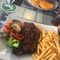Steak House Pizzeria Venecia food