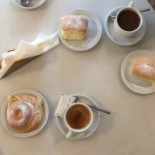 Can Joan De S'aigo (avenidas) Bebida