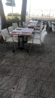Eolo Pizzeria outside