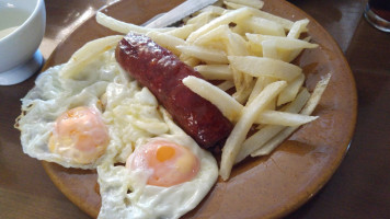 La Pulpería A Garnacha food