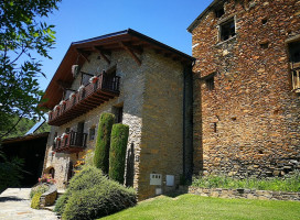 Mas D'en Roqueta outside