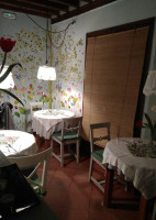 La Almuzara inside