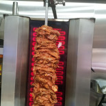 A L'alba Gastrobar inside