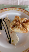 Bodegas Aroa food