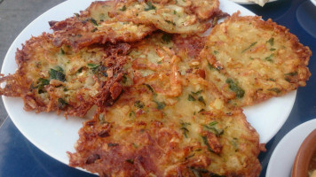 El Mirlo food