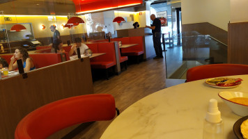 Vips inside