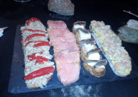 A Casa de Miguel food