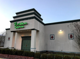 Bodega "el Potro" outside