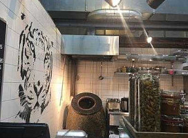 Baiben inside