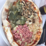 Pizzeria El Patio food