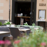 La Mafia Se Sienta A La Mesa Granada Esterno