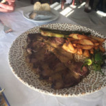 Cervecería San Fernando food