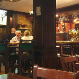 Martin's Pub inside