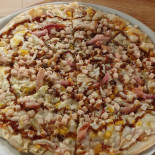 Pomodoro Pizza Pasta Burritos food