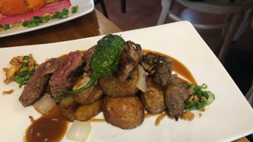 La Brunilda food