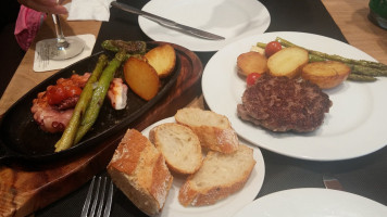 Nolla food