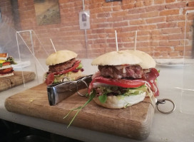 Mr Marvelous food