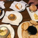 La Taberna De Rusty Comida