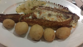 Gril Los Porches food