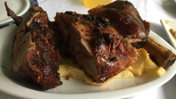 La Puerta De Arrobio food