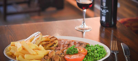 The Rising Sun Comida