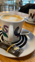Pasteleria Mercedes Isla drink