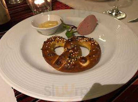 Monso Uno food