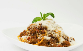 Nudleria Pizzeria Seladon food