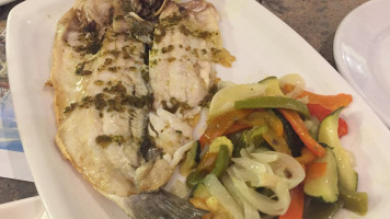 Los Austrias food