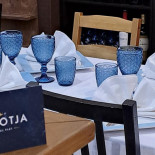 Peixateria La Llotja Dentro